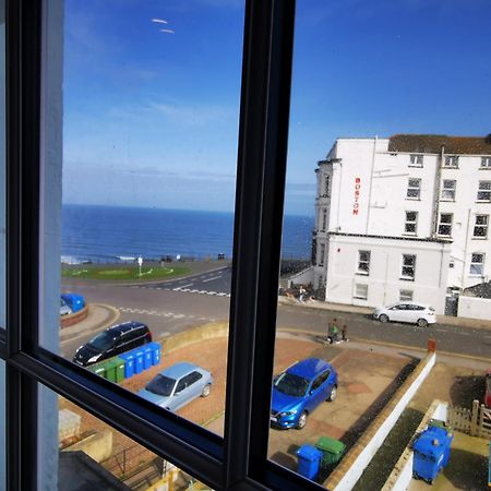 The Thoresby Scarborough Quarto foto