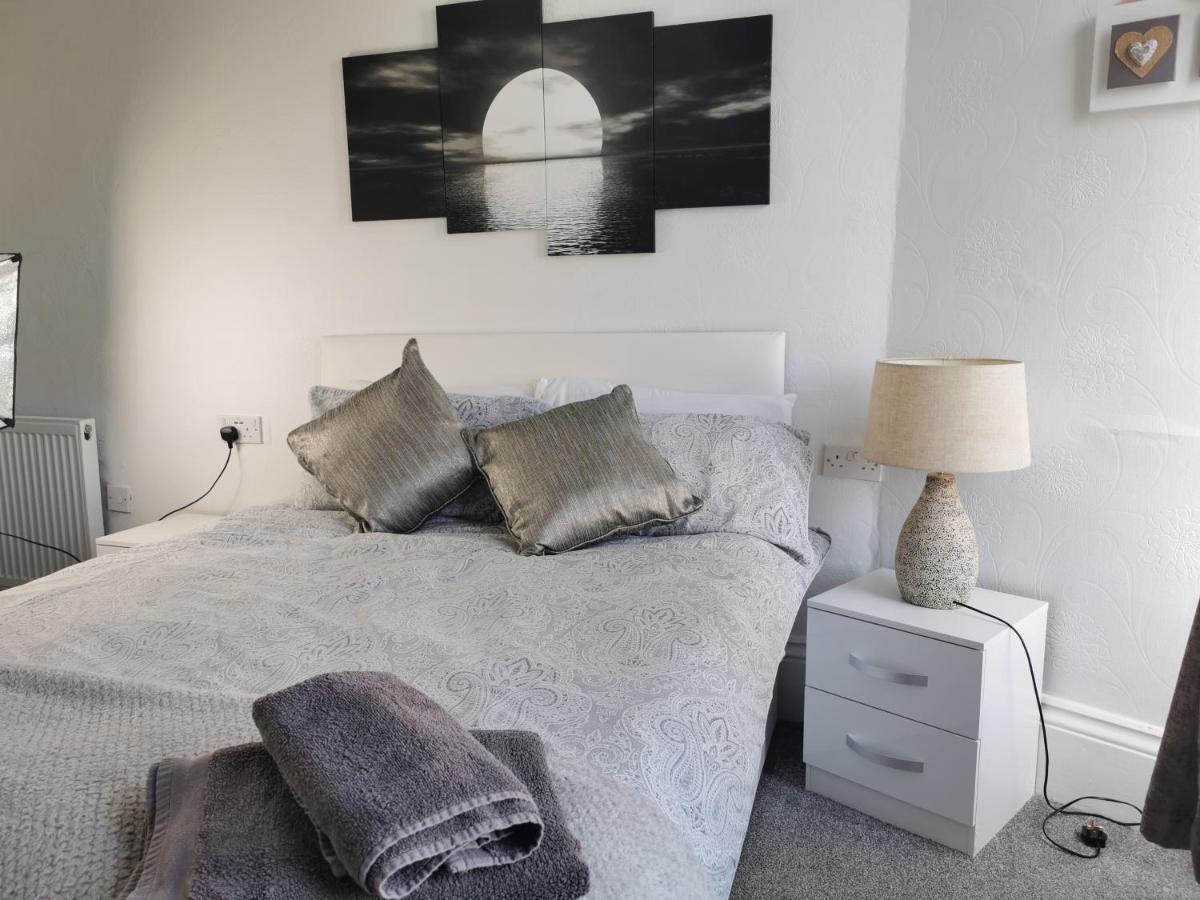 The Thoresby Scarborough Quarto foto