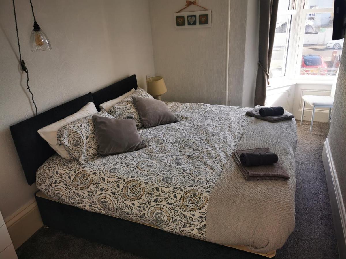 The Thoresby Scarborough Quarto foto