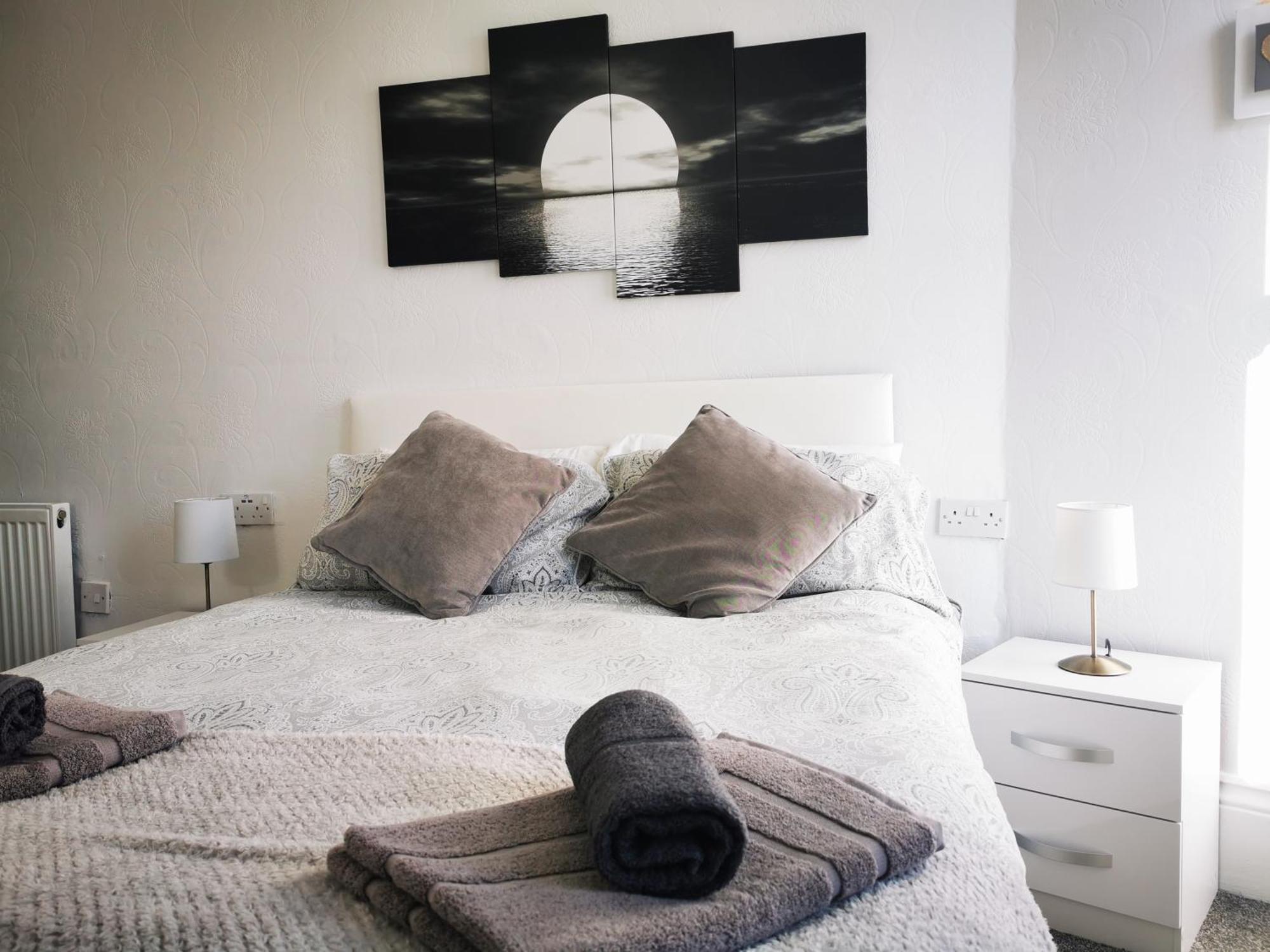 The Thoresby Scarborough Quarto foto