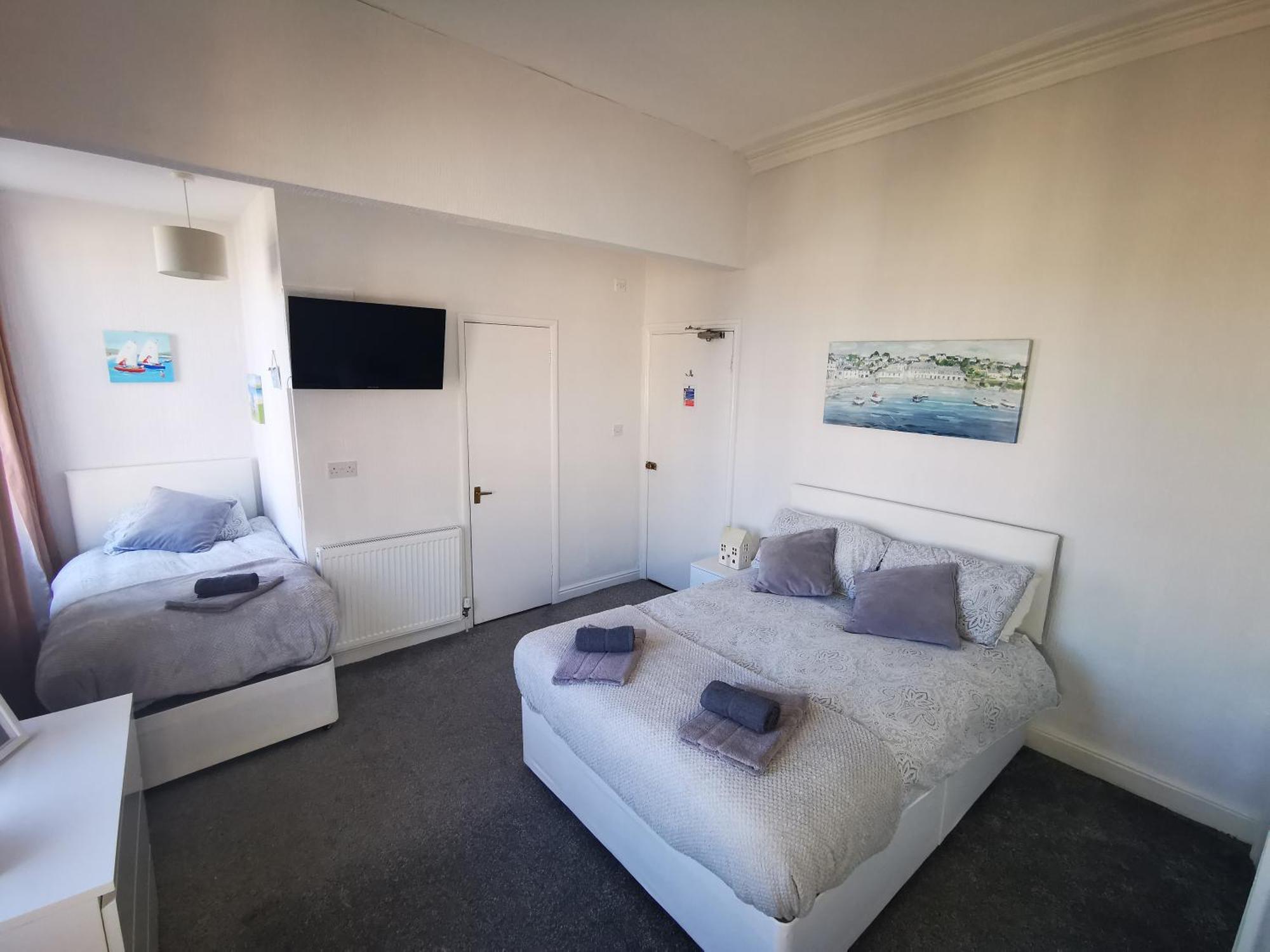 The Thoresby Scarborough Quarto foto